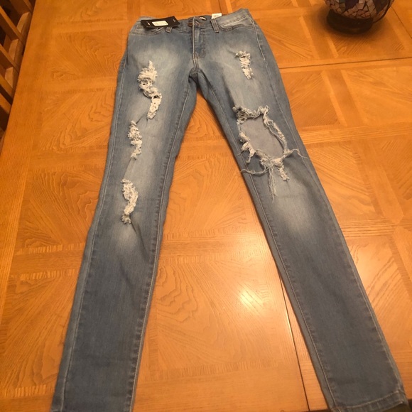Fashion Nova Denim - Women’s Fashion Nova jeans size 1!